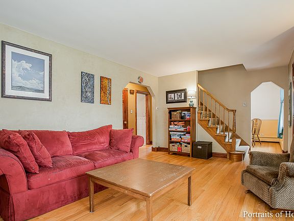 3rd image of 7851 N Nora Ave