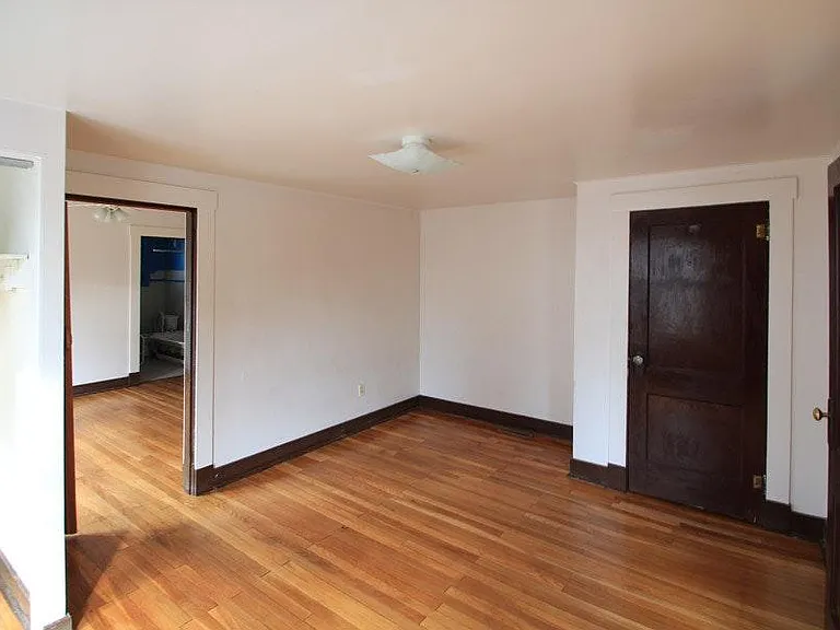 709 Pitt St #1L — Photo 9