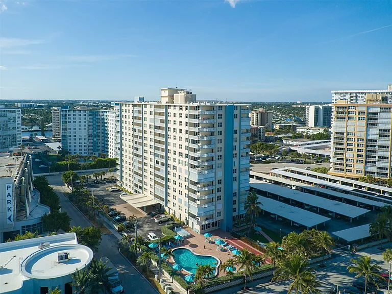305 N Pompano Beach Blvd #1403 — Photo 45