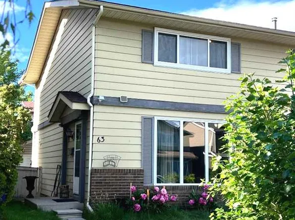 63 S Strathcona Cres SW, Calgary, AB T3H 1K9