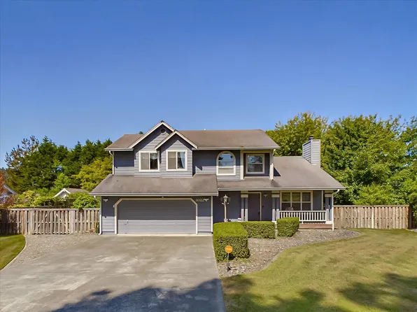3022 Eagle Ln, McKinleyville, CA 95519
