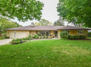 600 E Wabash Ave, Waukesha, WI 53186