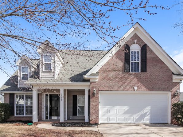 1412 Williamsburg Ln