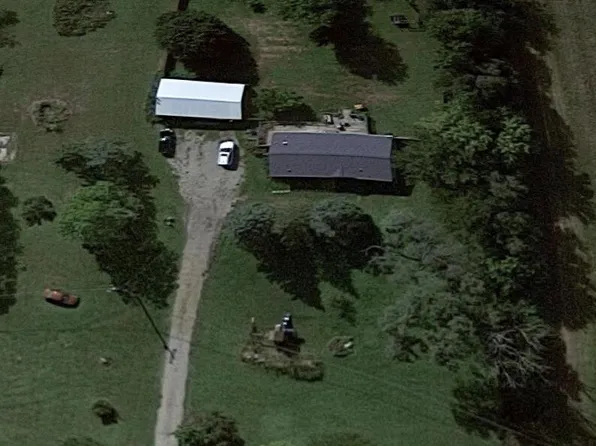 3764 E Bluewater Hwy, Ionia, MI 48846