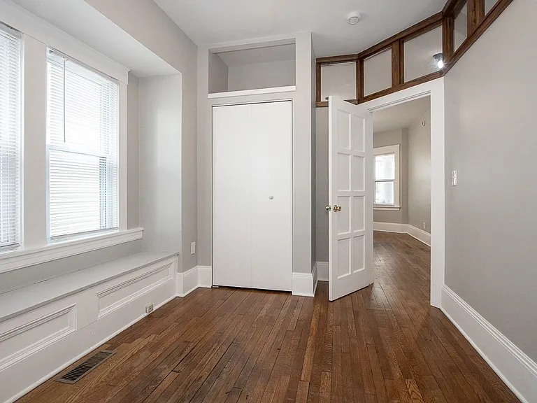 6915 Franklin Blvd Unit D — Photo 10