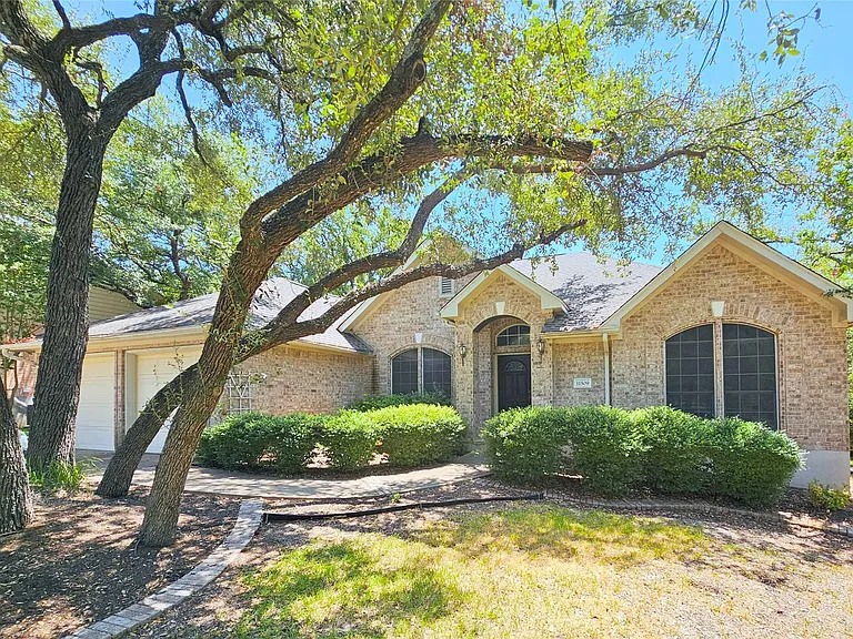 11509 Leon Grande Cv — Photo 1