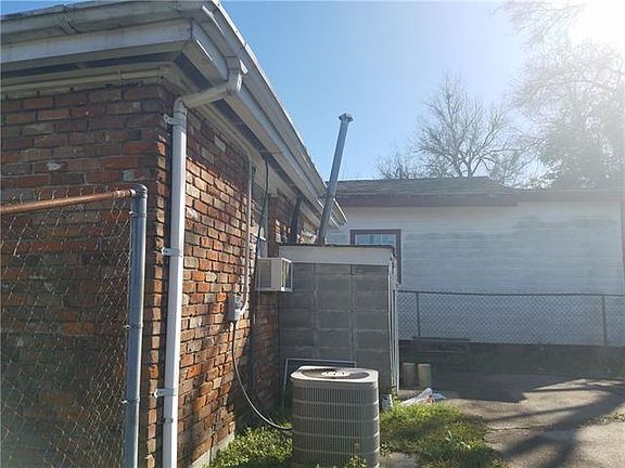2nd image of 1301 L B Landry Ave