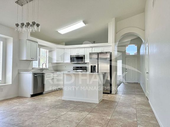 5th image of 4900 W Harrison St