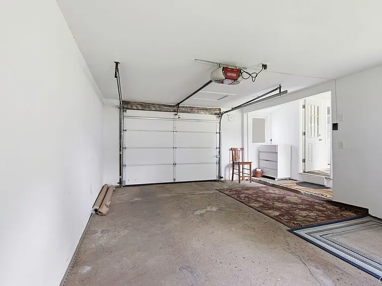 113 Kearney Ave — Photo 18