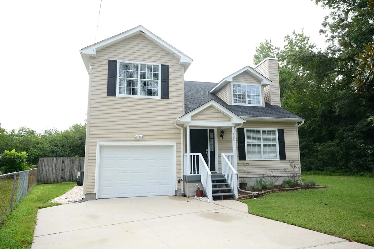 Building Photo - 108 Ackiss Ave