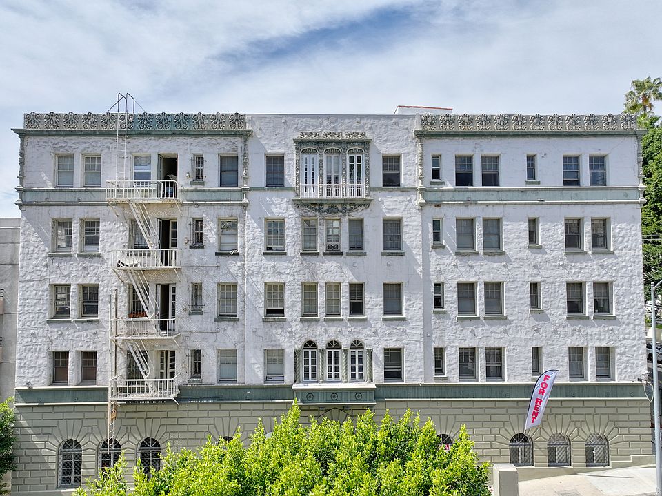 Building Photo 5