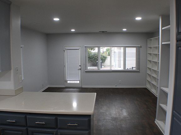 5th image of 1331 N Catalina St