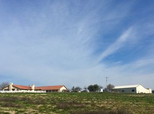 302 Vaquero Rd, Templeton, CA 93465