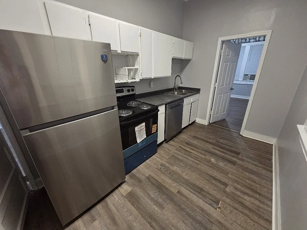 1 bed, 750 sqft, $850 — Photo 3