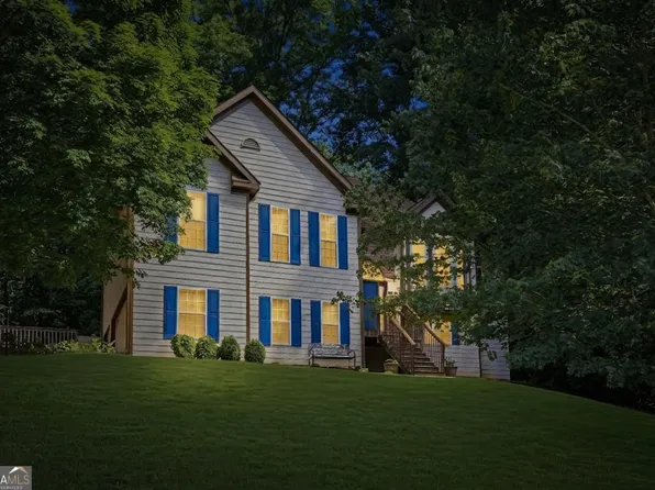 3990 F A A Rd, Cumming, GA 30041