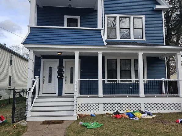 41 Webb St, Hamden, CT 06517