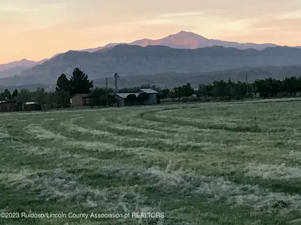 40 Roy Tucker Ln, Tularosa, NM 88352