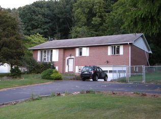 1385 Foxboro Rd, Selinsgrove, PA 17870