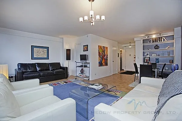 Sold by Medow Property | media 4