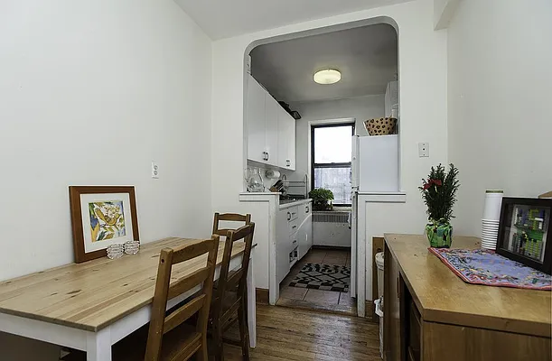 Rented by Emor Management Inc. | media 19