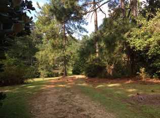 105 Ruffin Ln, Columbia, MS 39429