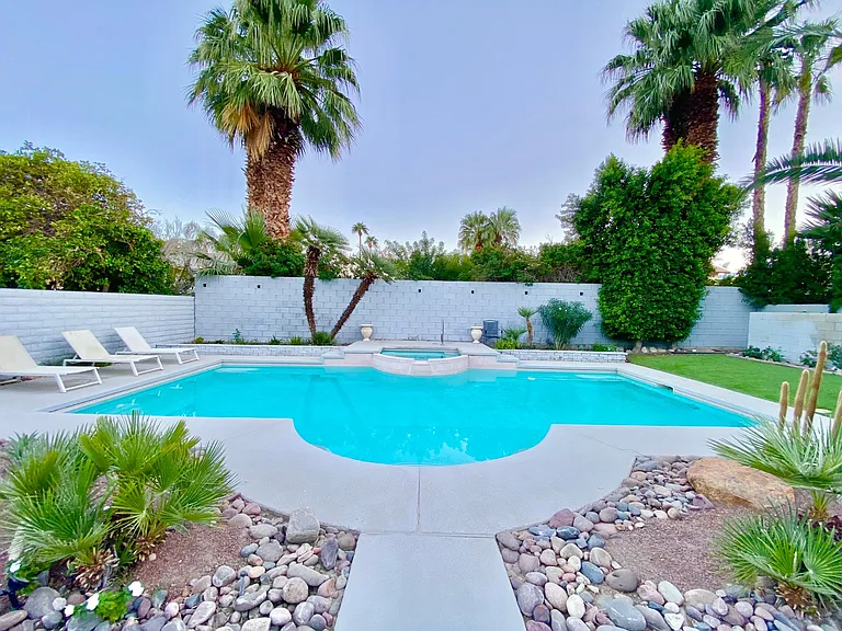 68905 Lozano Ct — Photo 23