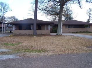 308 Davis Dr, Sulphur, LA 70663