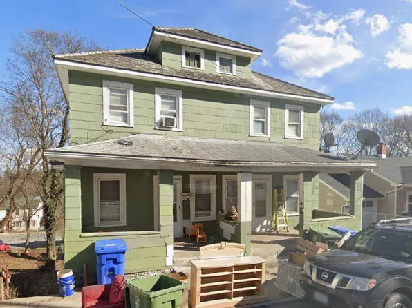 48 Beacon St, Middletown, NY