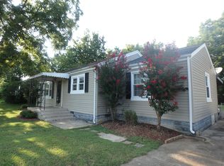 713 Meadowlane Dr, Lebanon, TN 37087