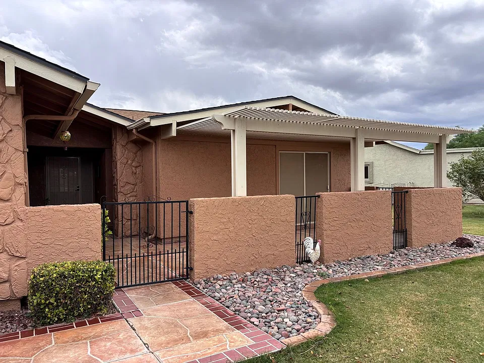 582 Leisure World