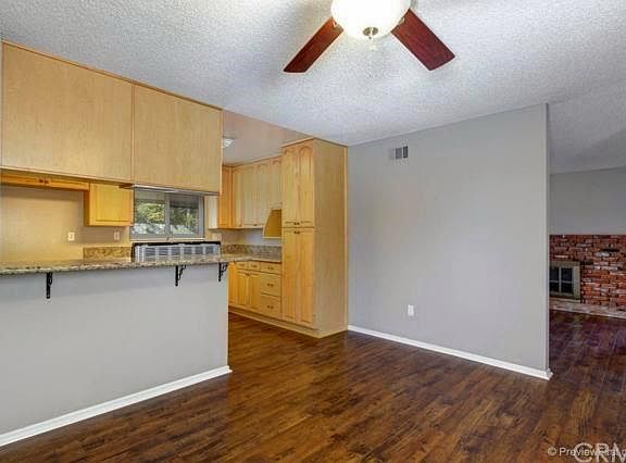 3rd image of 3139 Newell Dr