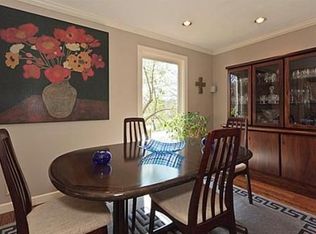 8 Potter Pond, Lexington, MA 02421