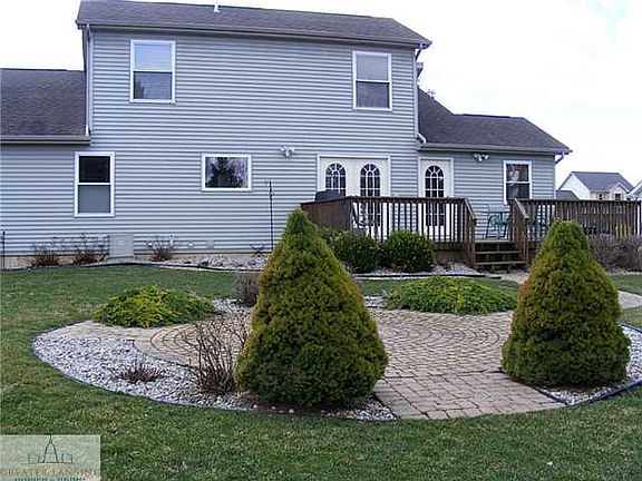 3rd image of 609 Hastay Blvd