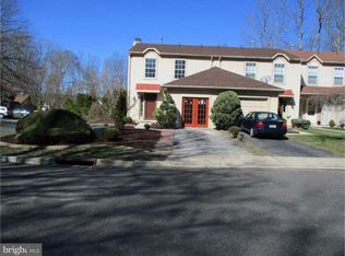 1 Heath Ct, Sicklerville, NJ 08081