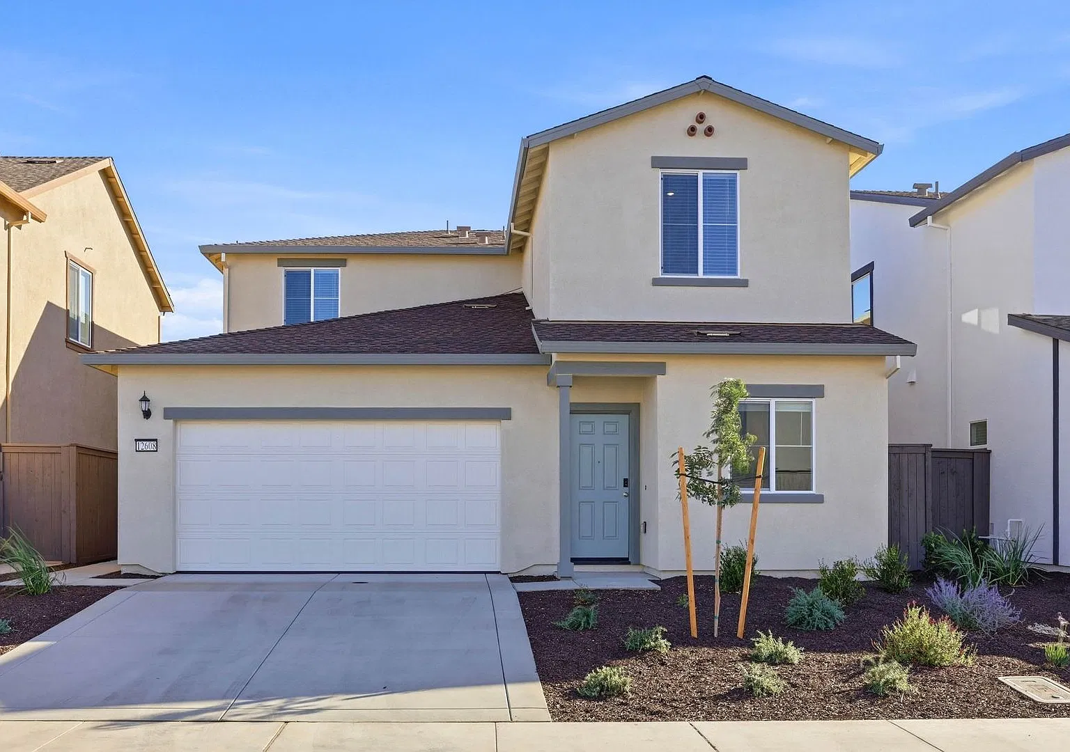 12608 Hereford Avenue — Photo 1