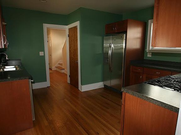 Kitchen (back to front)