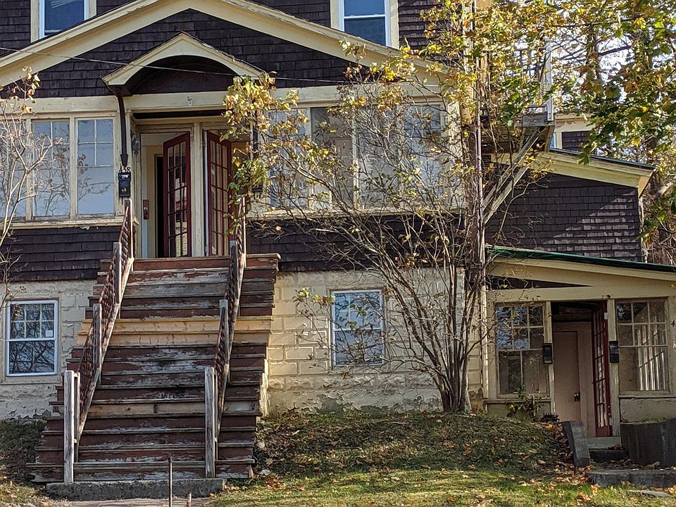 2nd image of 458-464 Church St