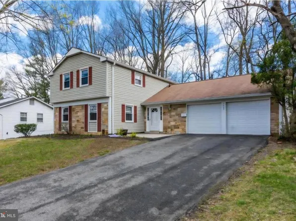 1405 Peachwood Ln, Bowie, MD 20716