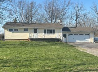 3671 Human Rd, Sanborn, NY 14132