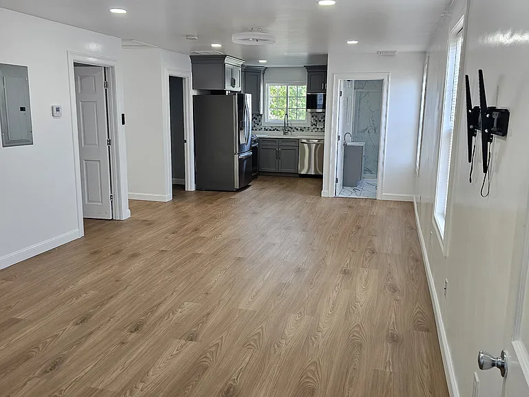 142 Ballston Ave #2 — Photo 19