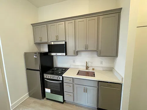 Floor plan 302
