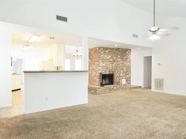 2023 Woodland Springs St — Photo 12