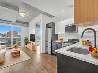 31-44 37th St #3, Astoria, NY 11106