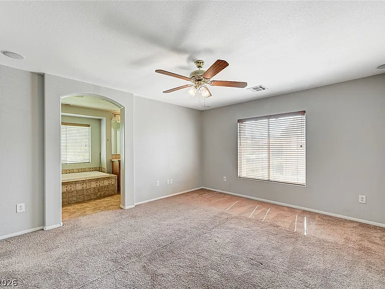 6600 Biltmore Garden St — Photo 21