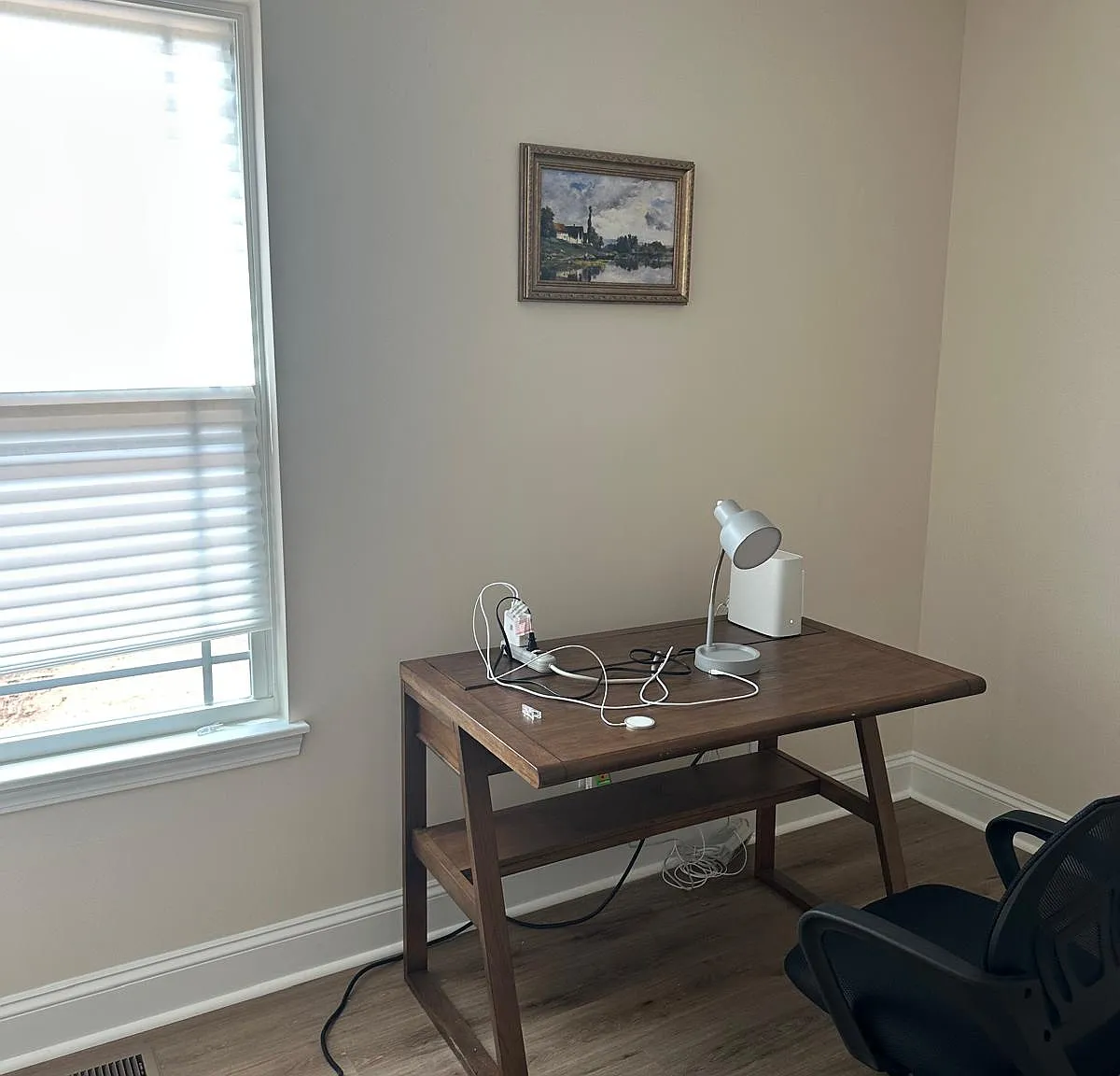 2 bed, 1.5 bath, 1040 sqft, $1,700 — Photo 3