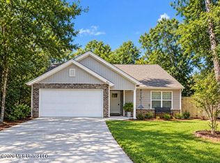 9610 Kini Ct, Diamondhead, MS 39525
