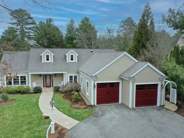 9 Pine Cobble, Plymouth, MA 02360