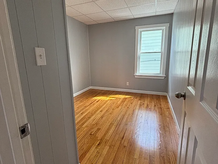 84 Boutwell St #3F — Photo 6