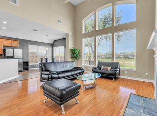 12346 Shadow Island Dr, Houston, TX 77082