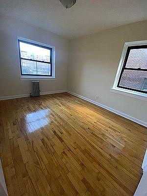 1st image of 267 Bay 17 St #C1